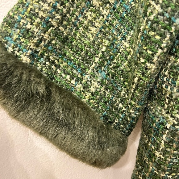 Isabelle’s Journey Cashmere/polyester Jacket Faux Fur Neck, Sleeve Trim One Size - Picture 5 of 8